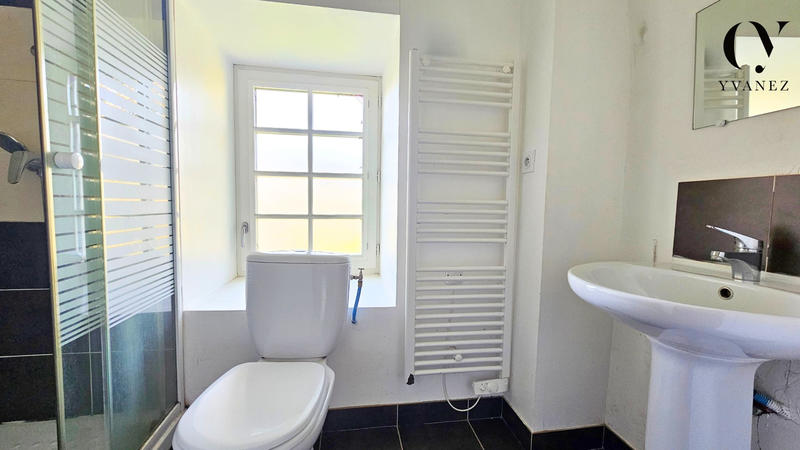 Maison - 211 m² - 9 pièces