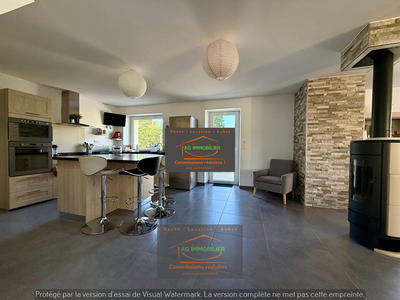 Maison - 143 m² - 6 pièces