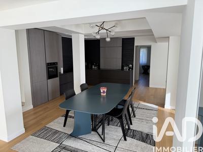 Maison - 171 m² - 5 pièces