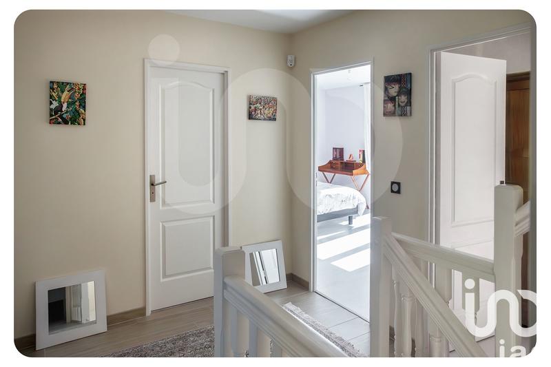 Maison - 184 m² - 7 pièces