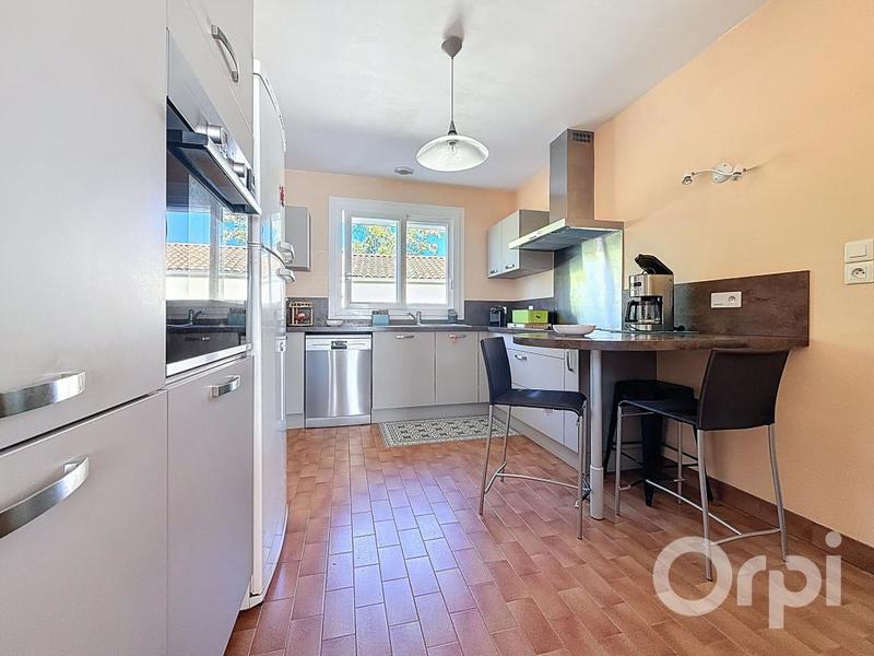 Maison - 96 m² - 4 pièces