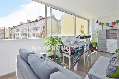 Appartement - 92 m² - 4 pièces