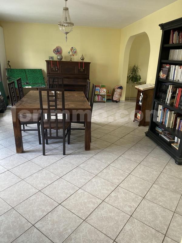 Pavillon - 137 m² - 7 pièces