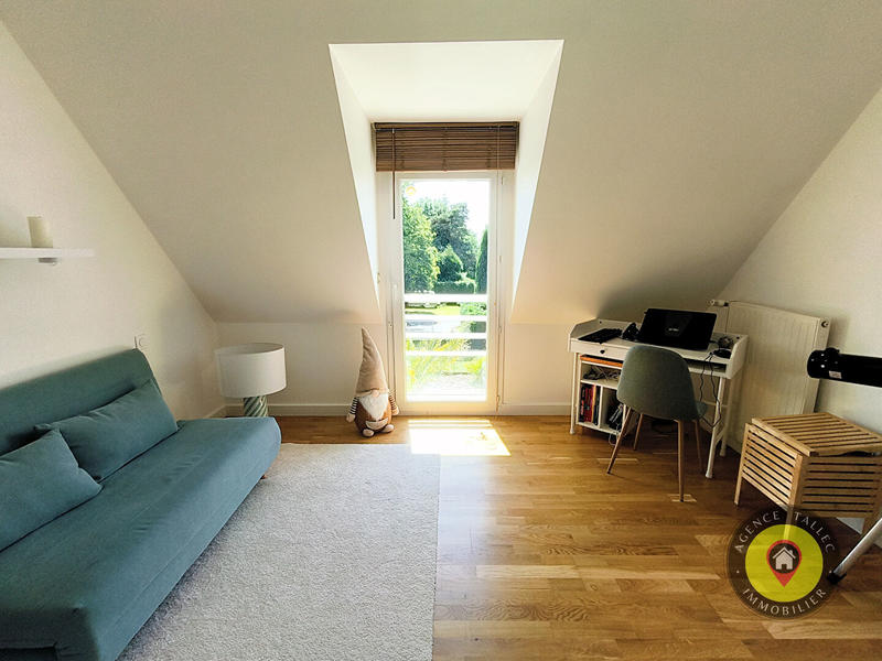 Maison - 168 m² - 6 pièces