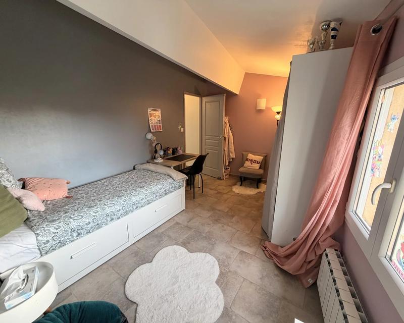 Maison de village - 100 m² - 4 pièces