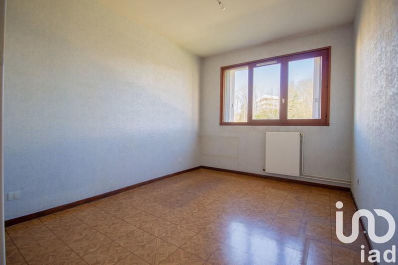 Appartement - 90 m² - 4 pièces