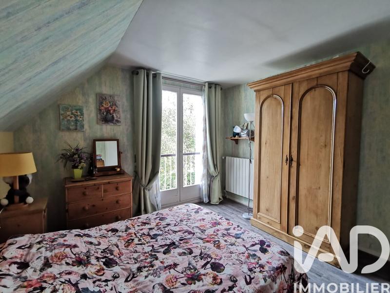 Maison - 192 m² - 8 pièces