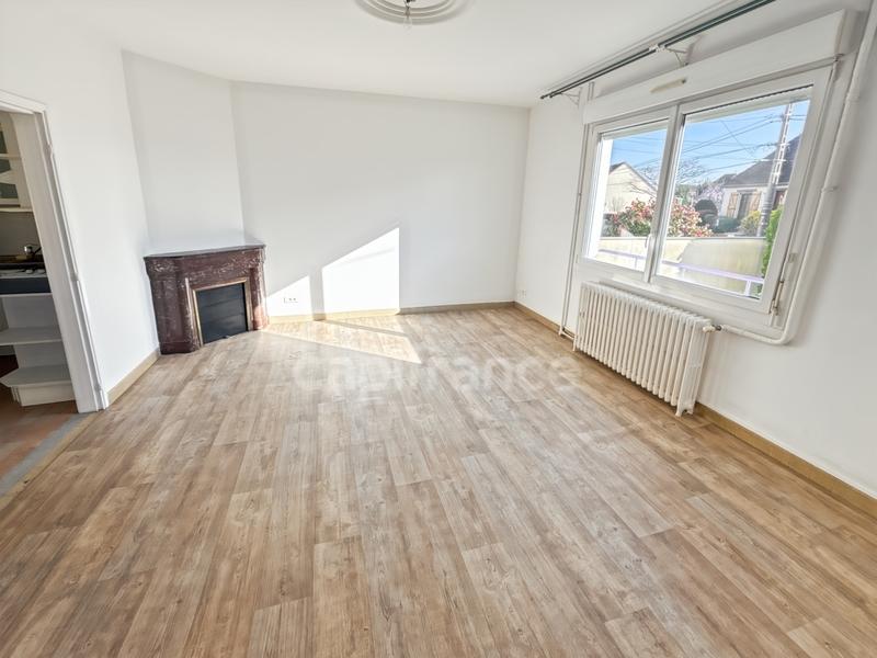 Maison - 84 m² - 4 pièces