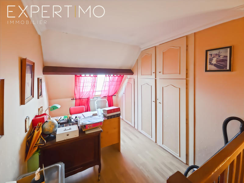 Maison - 145 m² - 6 pièces