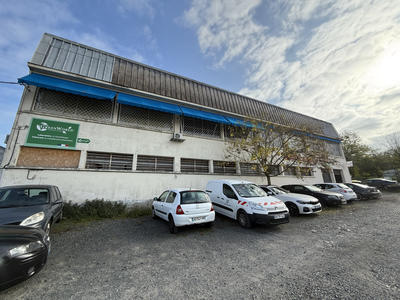 Local d'activités - 1 000 m²
