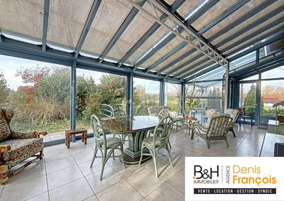 Villa - 230 m² - 4 pièces