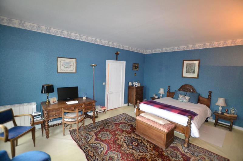 Maison de ville - 137 m² - 8 pièces