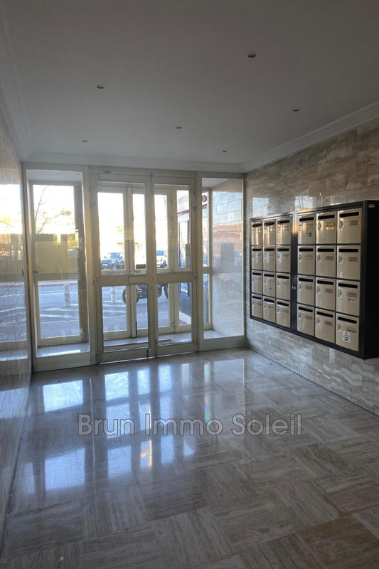 Parking / Garage - 17 m²