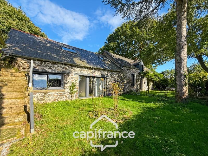 Maison - 205 m² - 8 pièces