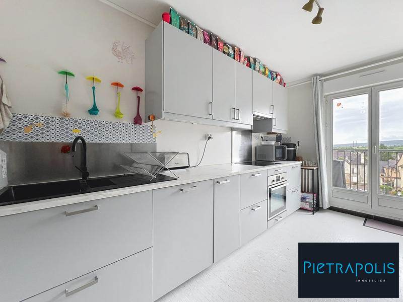 Appartement - 75 m² - 4 pièces