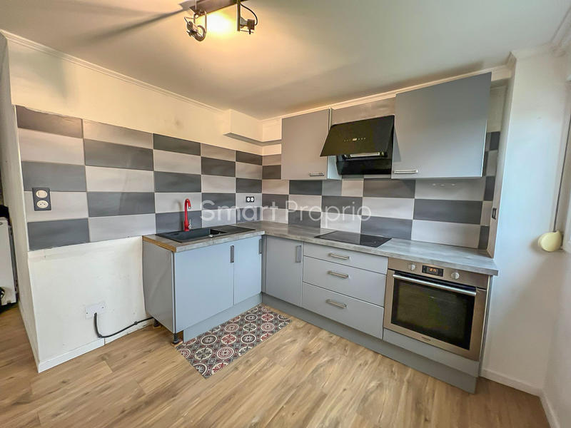 Appartement - 80 m² - 3 pièces