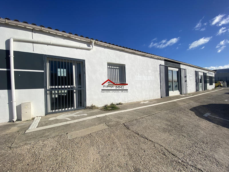 Local d'activités - 97 m² - 4 pièces