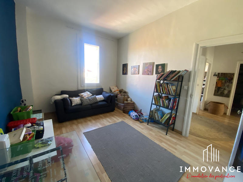 Maison - 244 m² - 7 pièces