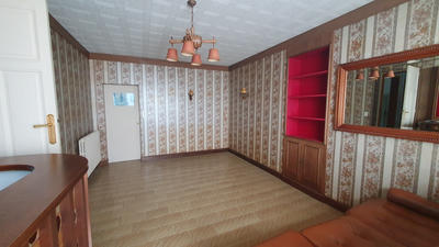 Maison - 137 m² - 9 pièces