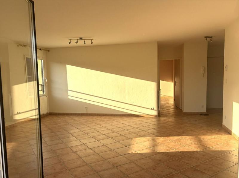 Appartement - 86 m² - 3 pièces