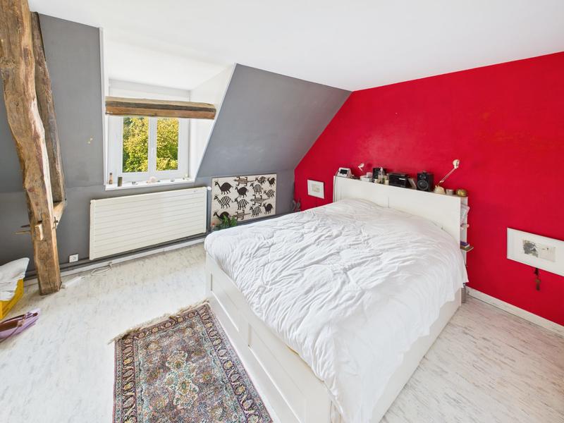 Maison - 336 m² - 12 pièces