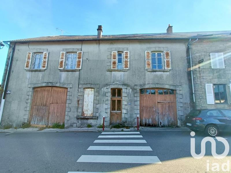 Maison - 253 m² - 8 pièces