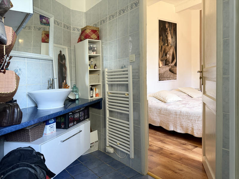 Propriété - 398 m² - 13 pièces