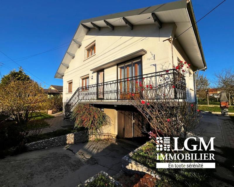 Maison - 95 m² - 4 pièces