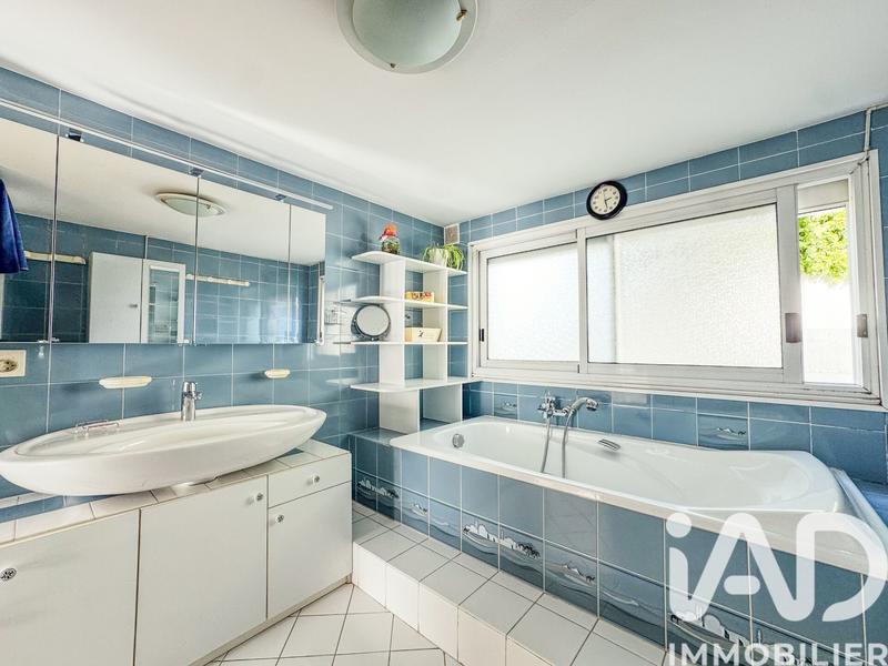 Maison - 120 m² - 4 pièces