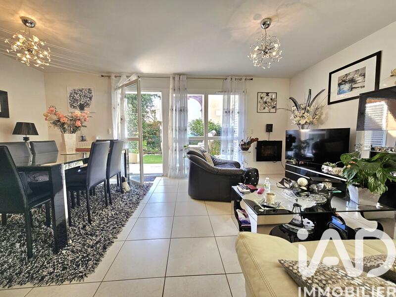 Maison - 89 m² - 4 pièces