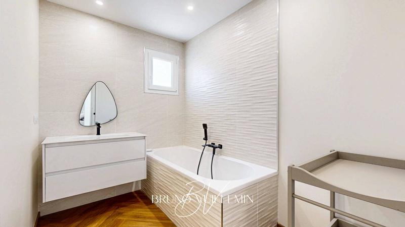 Villa - 190 m² - 7 pièces