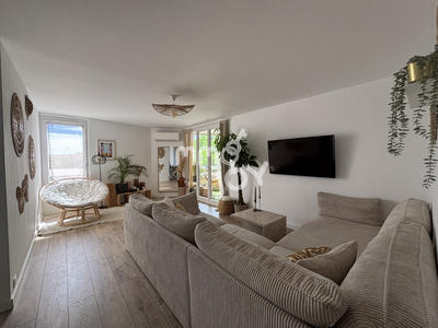 Appartement - 70 m² - 3 pièces