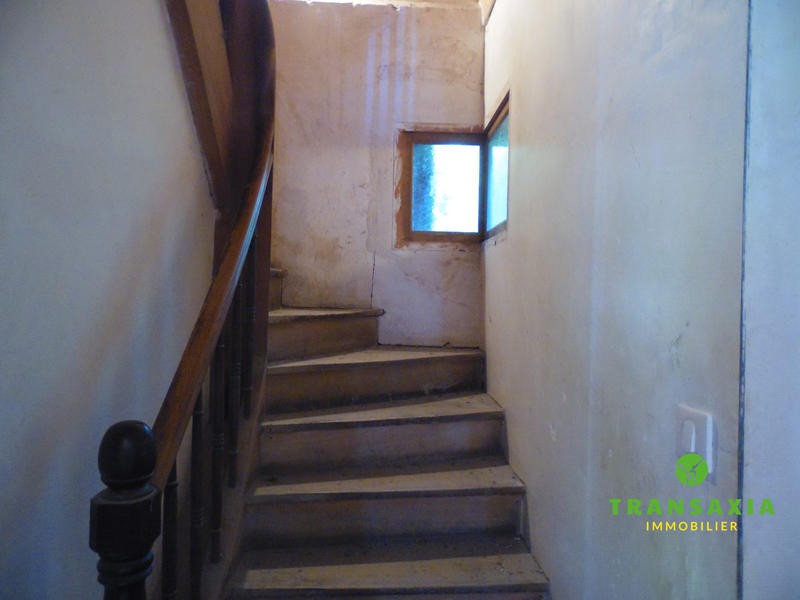 Maison - 96 m² - 5 pièces