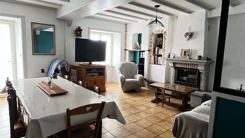 Maison - 131 m² - 6 pièces
