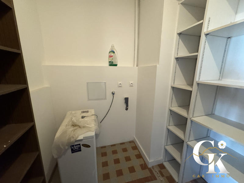 Appartement - 72 m² - 2 pièces