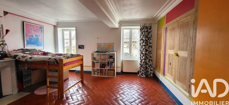 Maison - 346 m² - 11 pièces