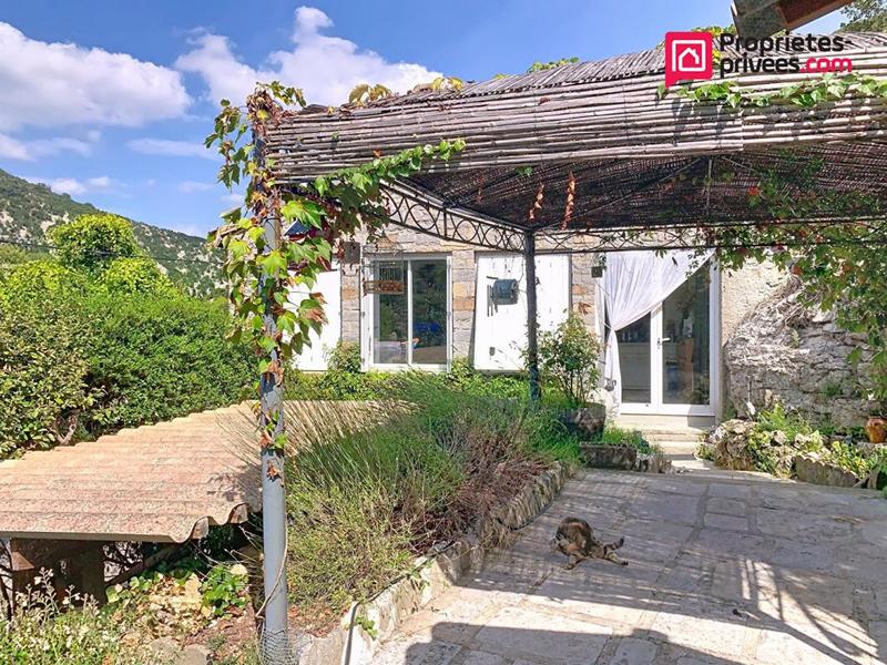 Maison - 77 m² - 4 pièces