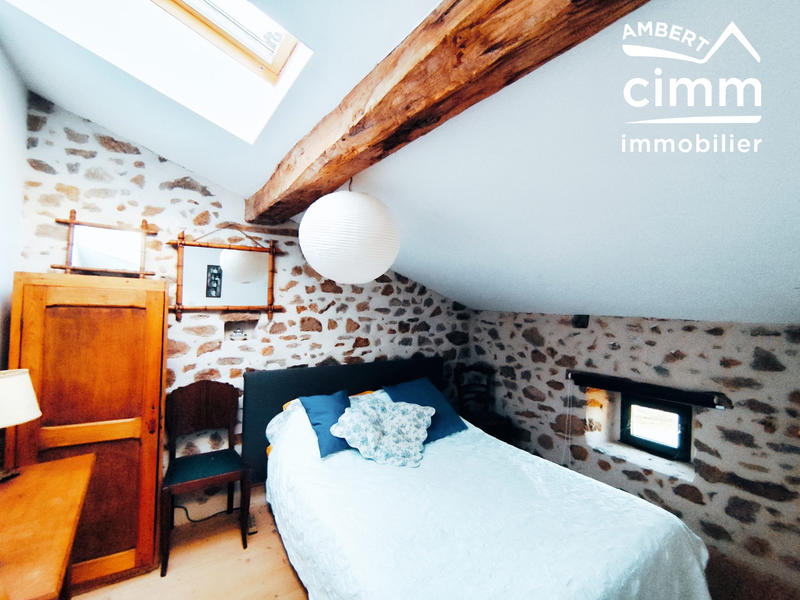 Maison - 265 m² - 21 pièces