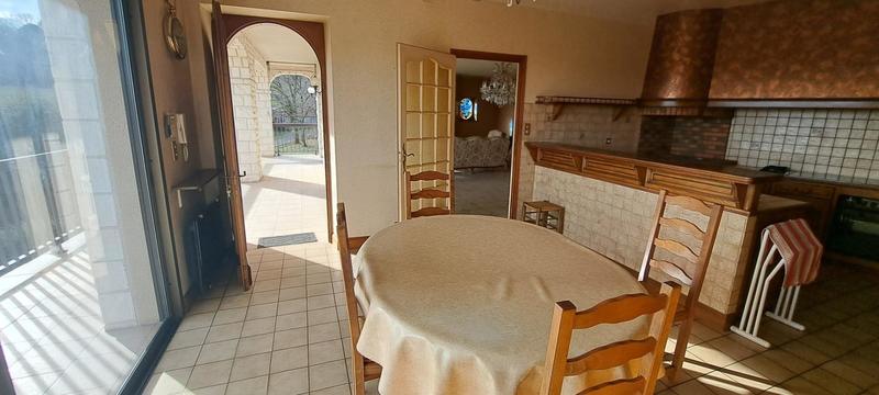 Maison - 290 m² - 7 pièces