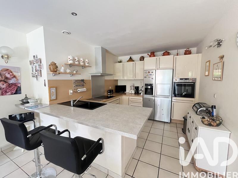 Maison - 92 m² - 3 pièces