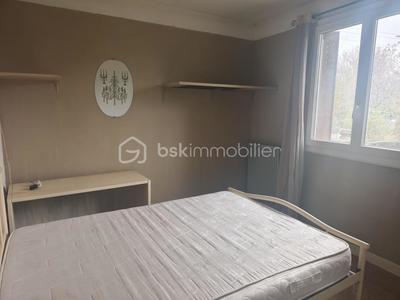 Maison - 70 m² - 4 pièces