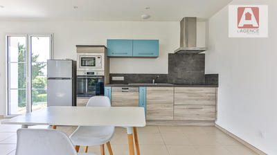 Maison - 80 m² - 3 pièces