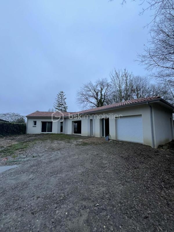 Maison - 128 m² - 5 pièces