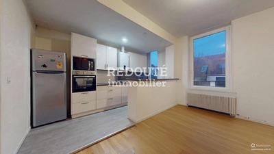 Maison de ville - 85 m² - 3 pièces