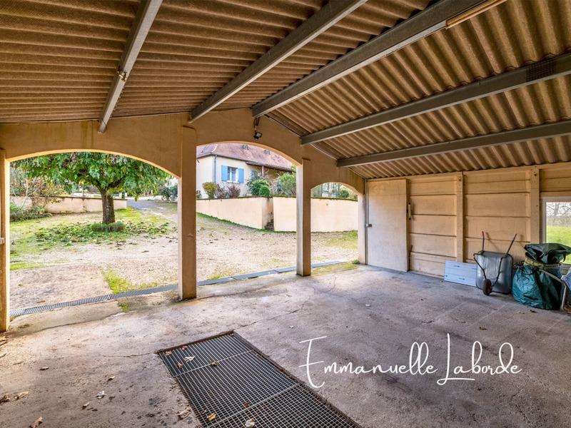 Maison - 160 m² - 7 pièces