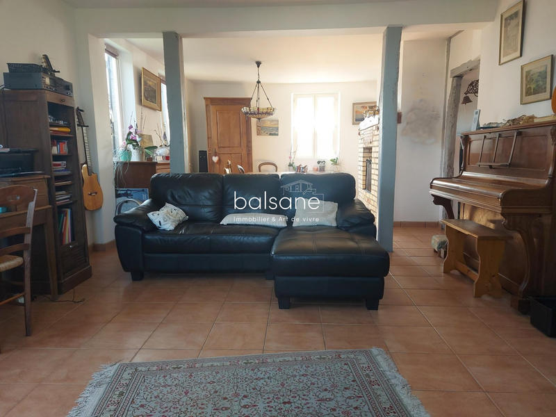 Maison - 136 m² - 6 pièces