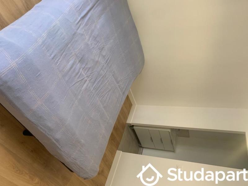 Chambre - 15 m² - 1 pièce