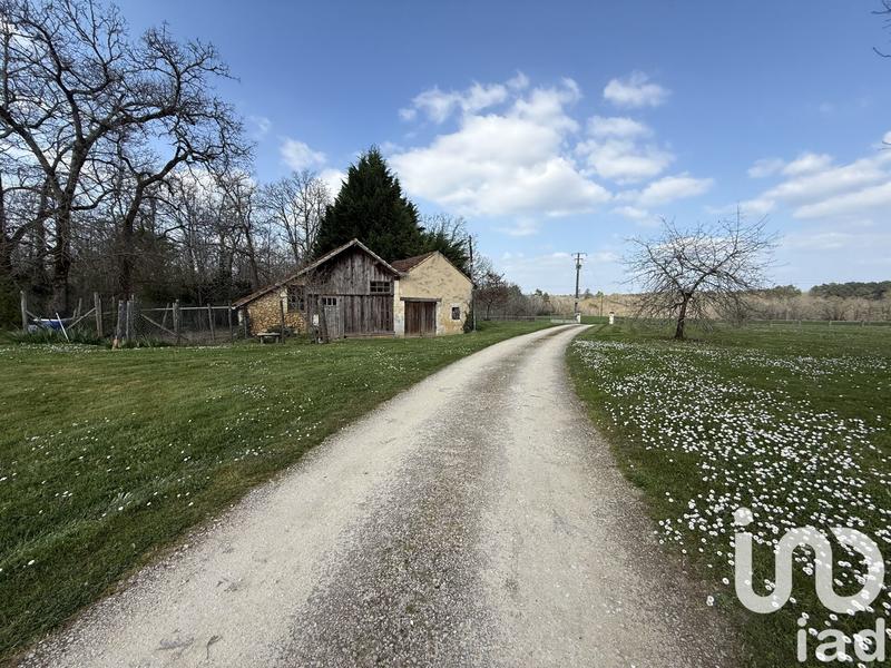 Maison - 430 m² - 1 pièce