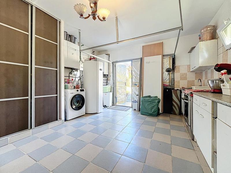 Pavillon - 128 m² - 6 pièces