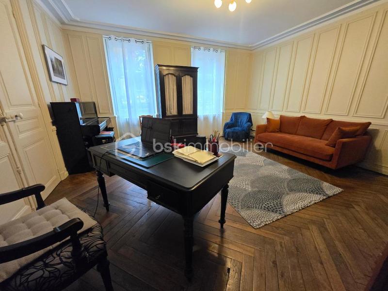 Maison de ville - 204 m² - 7 pièces